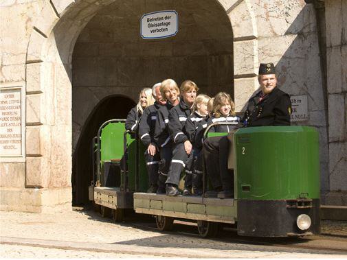 Machen Sie eine Salzzeitreise im Salzbergwerk Berchtesgaden...